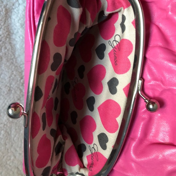 Pink Guess shoulder chain strap bag - Picture 7 of 13